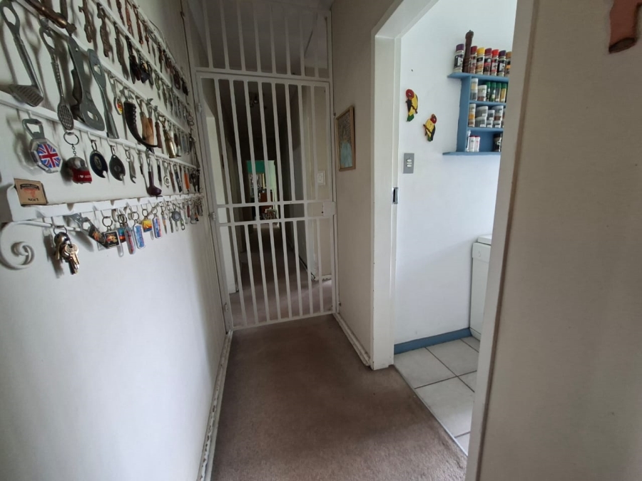 3 Bedroom Property for Sale in Selcourt Gauteng