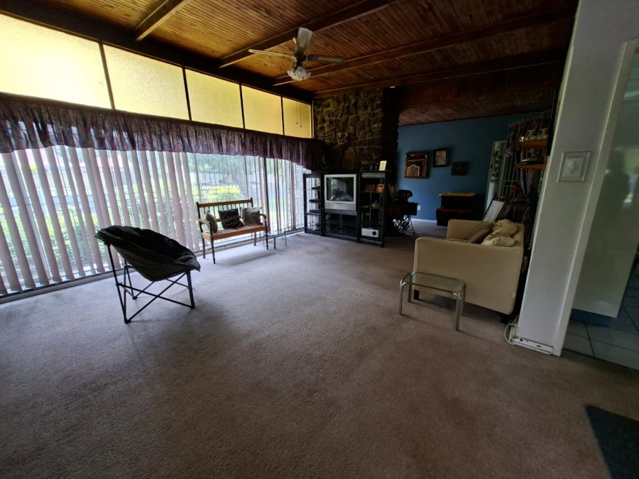 3 Bedroom Property for Sale in Selcourt Gauteng