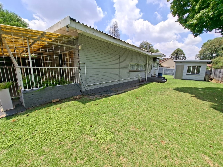 3 Bedroom Property for Sale in Selcourt Gauteng