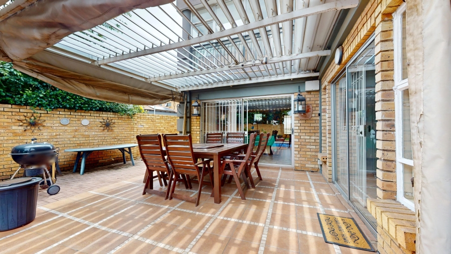 4 Bedroom Property for Sale in Comet Gauteng