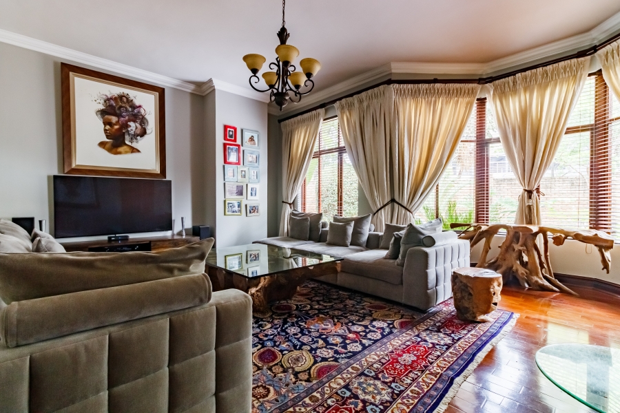 5 Bedroom Property for Sale in Carlswald Estate Gauteng