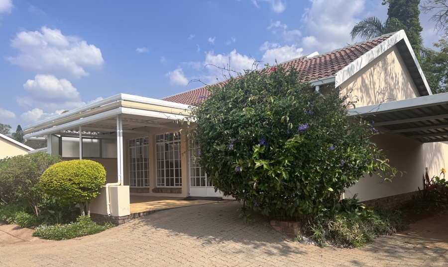 3 Bedroom Property for Sale in Die Wilgers Gauteng