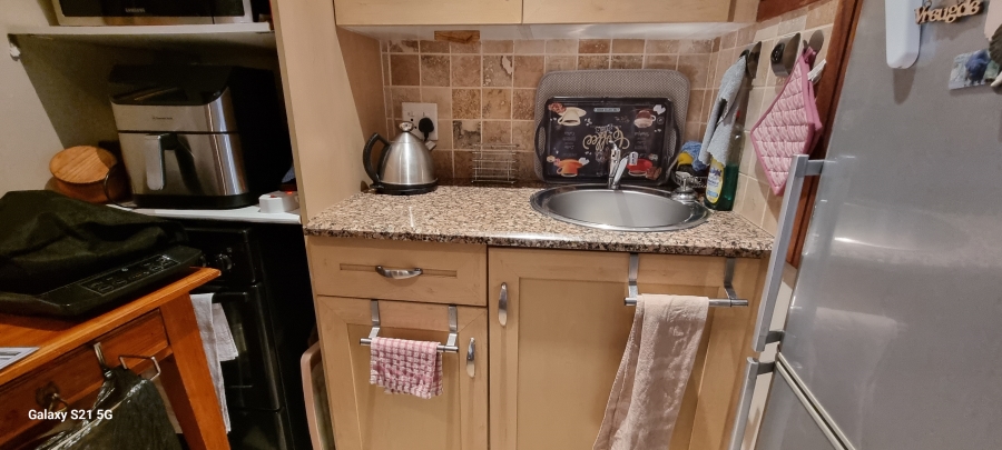 1 Bedroom Property for Sale in Newlands Gauteng