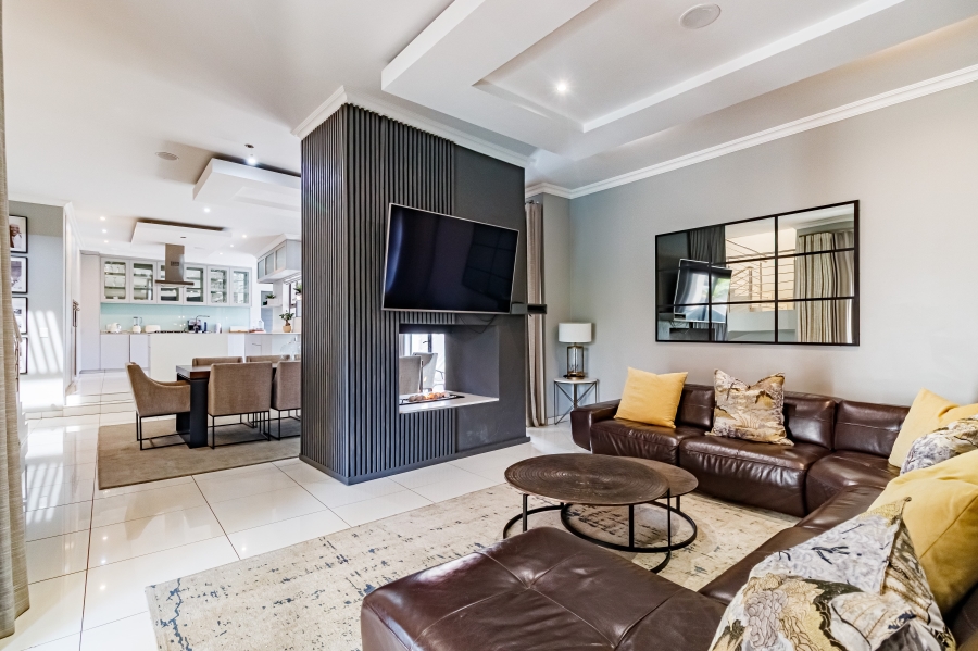 4 Bedroom Property for Sale in Carlswald North Estate Gauteng