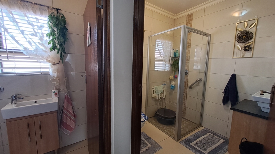 2 Bedroom Property for Sale in Jordaan Park Gauteng