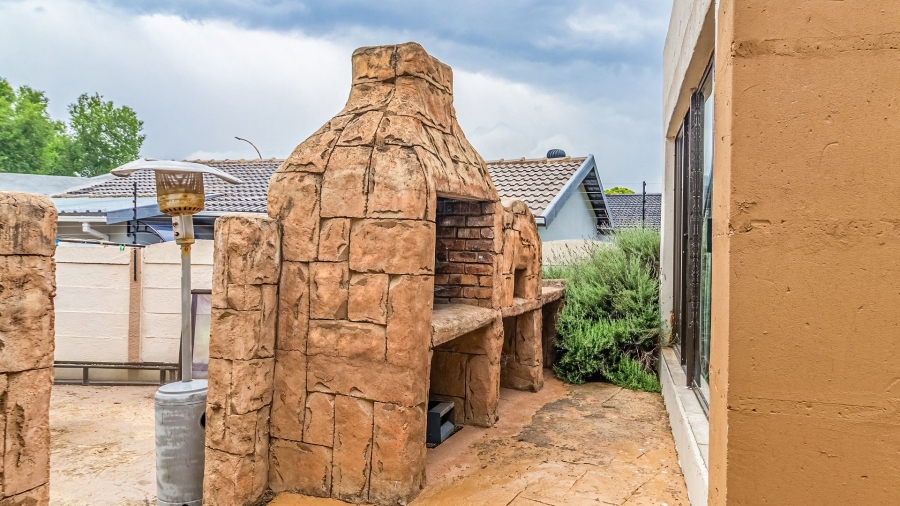 4 Bedroom Property for Sale in Highway Gardens Gauteng