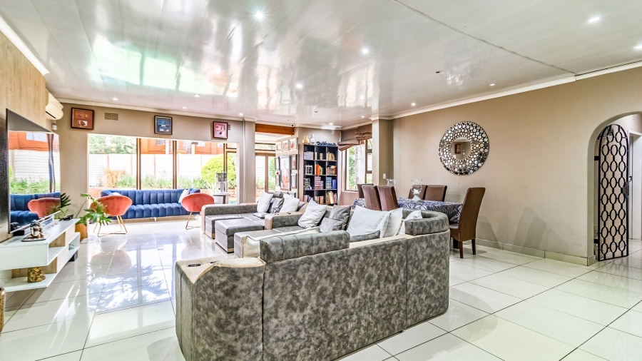 4 Bedroom Property for Sale in Highway Gardens Gauteng