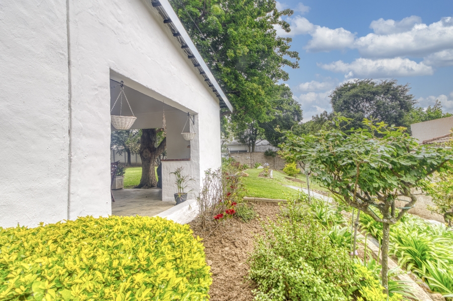 4 Bedroom Property for Sale in Bryanston Gauteng