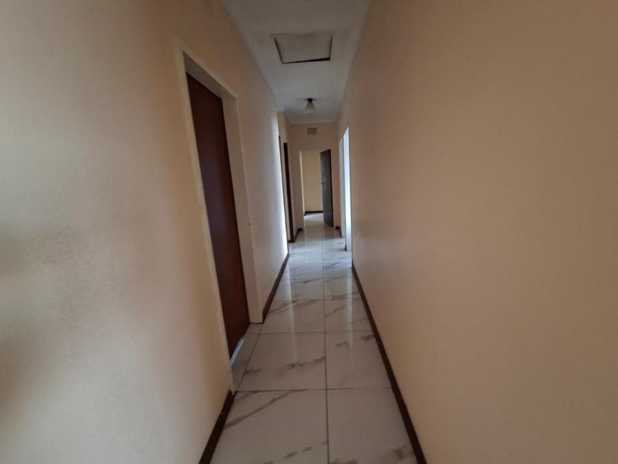 4 Bedroom Property for Sale in Selcourt Gauteng