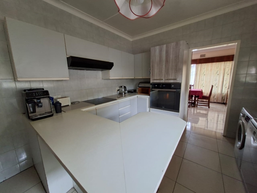 4 Bedroom Property for Sale in Selcourt Gauteng