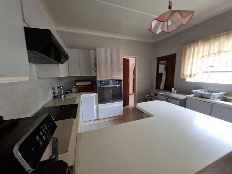 4 Bedroom Property for Sale in Selcourt Gauteng