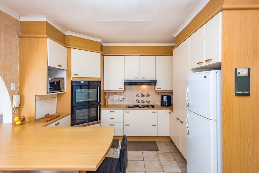 3 Bedroom Property for Sale in Breaunanda Gauteng