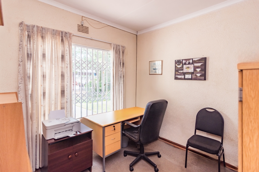 3 Bedroom Property for Sale in Breaunanda Gauteng