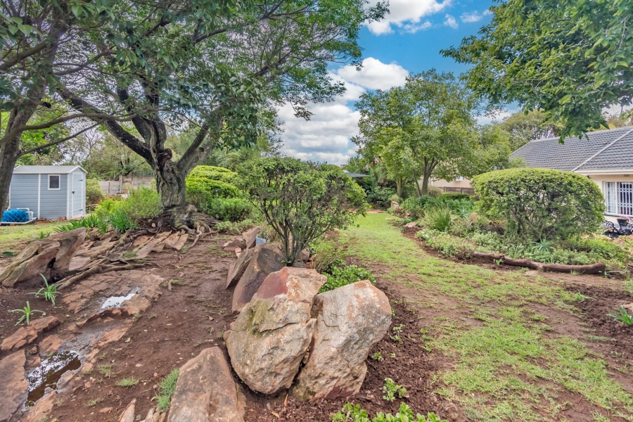 3 Bedroom Property for Sale in Breaunanda Gauteng