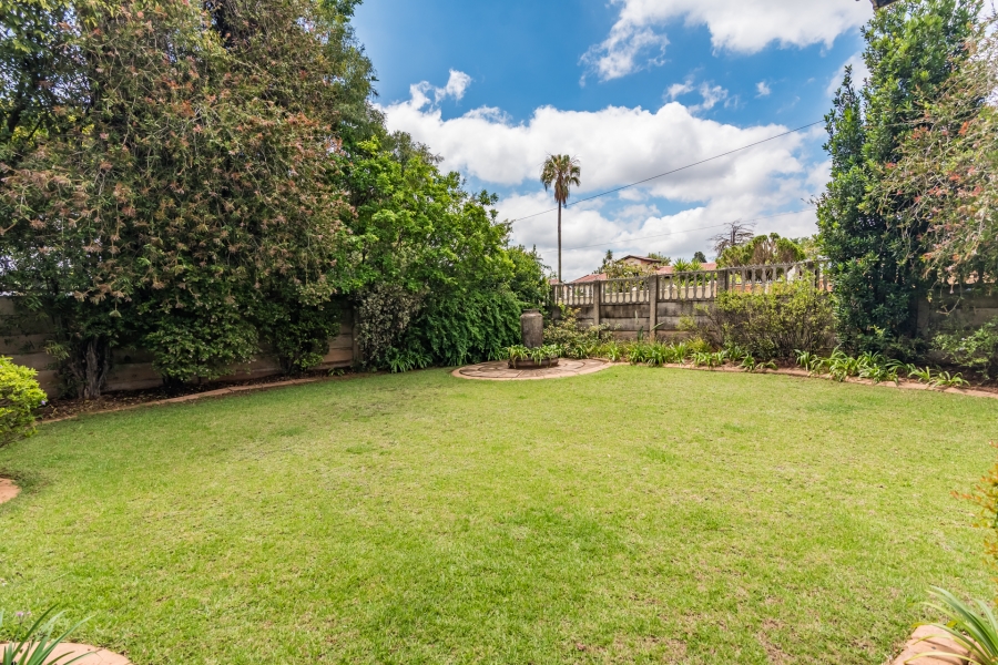 3 Bedroom Property for Sale in Breaunanda Gauteng