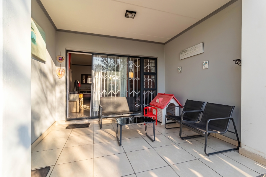 3 Bedroom Property for Sale in Greenstone Hill Gauteng