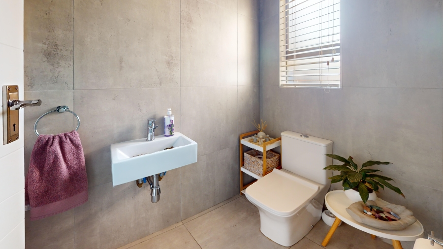 3 Bedroom Property for Sale in Bartlett Gauteng