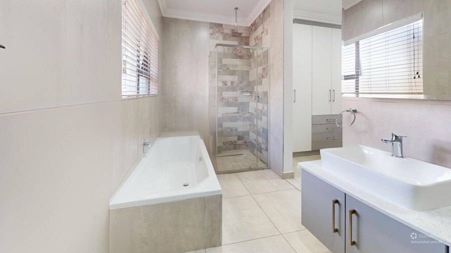 3 Bedroom Property for Sale in Bartlett Gauteng