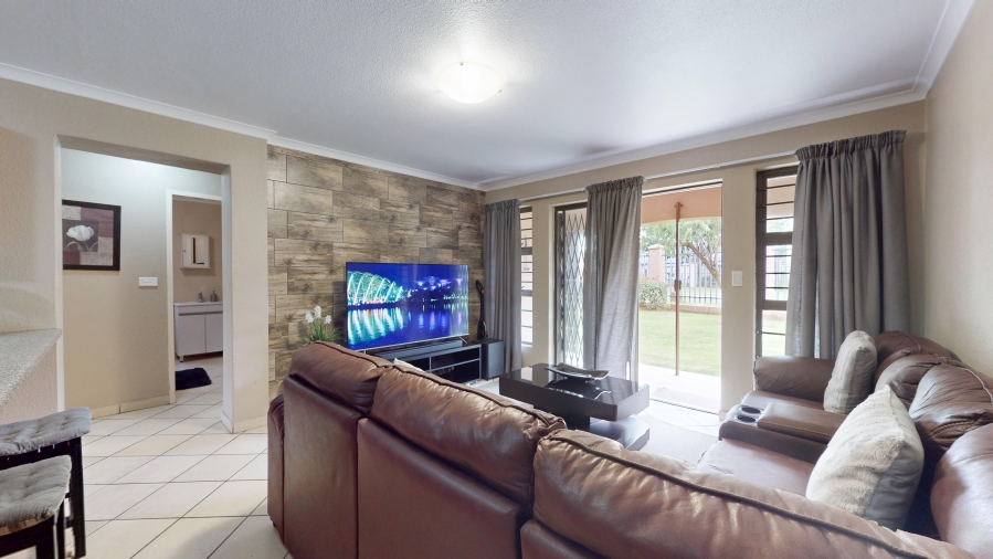 2 Bedroom Property for Sale in Jansenpark Gauteng