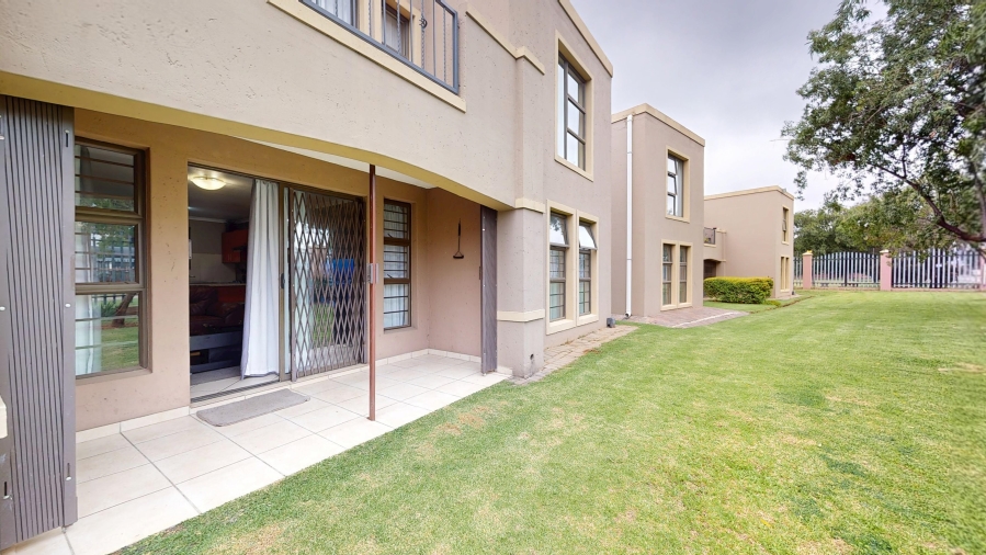 2 Bedroom Property for Sale in Jansenpark Gauteng