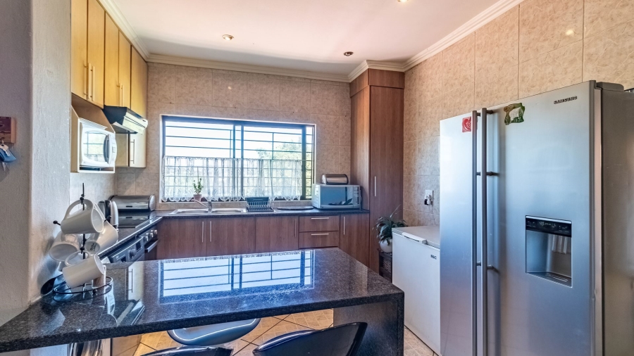 2 Bedroom Property for Sale in Eastleigh Gauteng