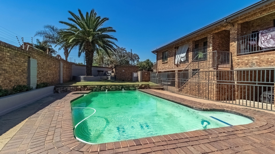 2 Bedroom Property for Sale in Eastleigh Gauteng