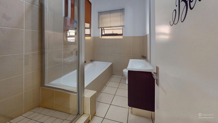 2 Bedroom Property for Sale in Ravenswood Gauteng