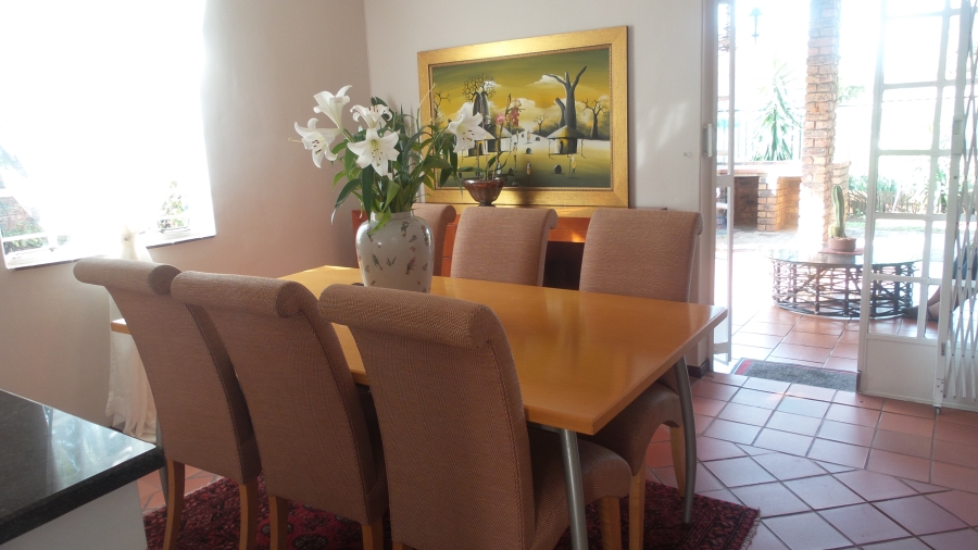 3 Bedroom Property for Sale in Waterkloof Gauteng