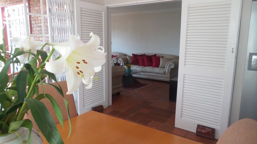 3 Bedroom Property for Sale in Waterkloof Gauteng