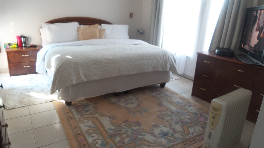 3 Bedroom Property for Sale in Waterkloof Gauteng