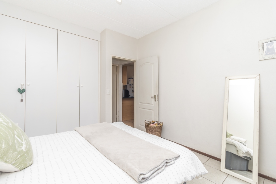 1 Bedroom Property for Sale in Sunninghill Gauteng