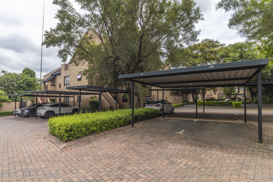 1 Bedroom Property for Sale in Sunninghill Gauteng