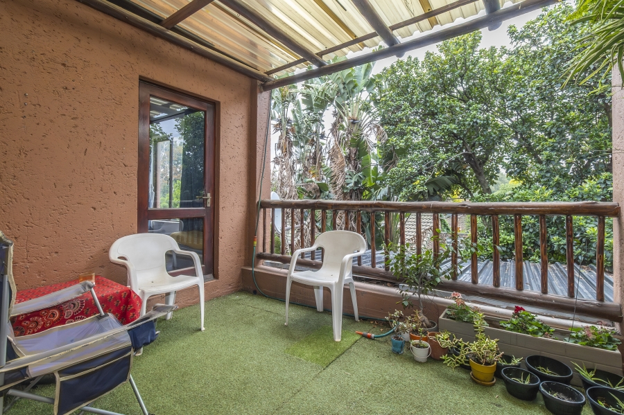 2 Bedroom Property for Sale in Sunninghill Gauteng