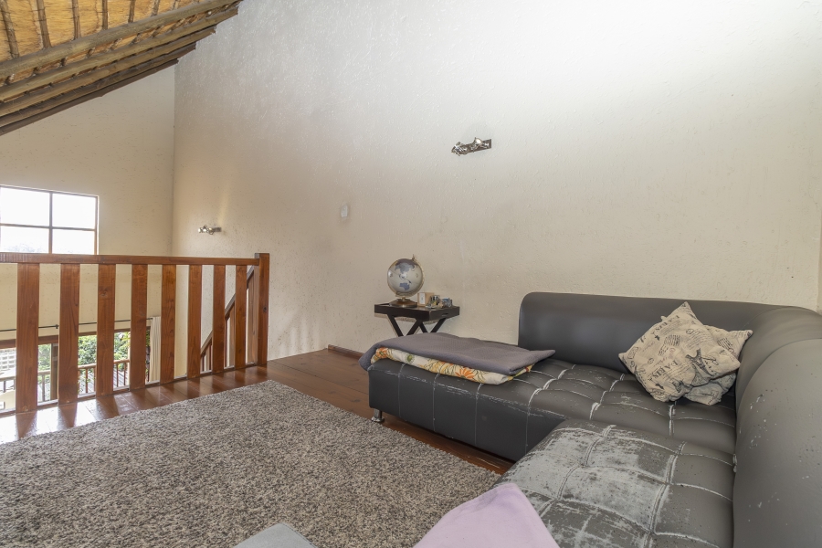 2 Bedroom Property for Sale in Sunninghill Gauteng