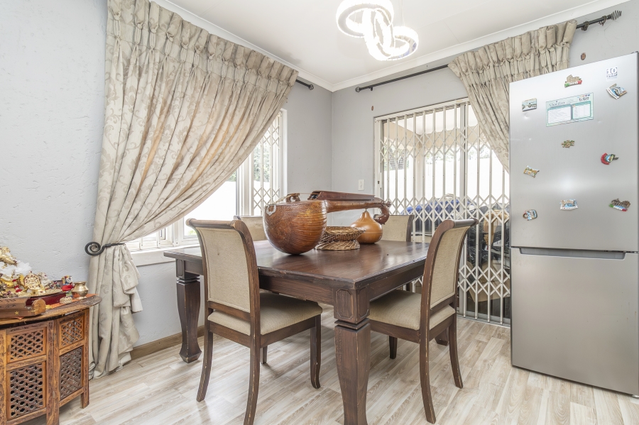 4 Bedroom Property for Sale in Douglasdale Gauteng