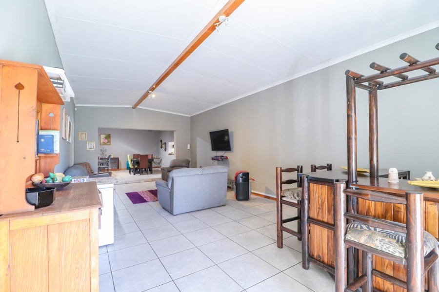 3 Bedroom Property for Sale in Lilianton Gauteng