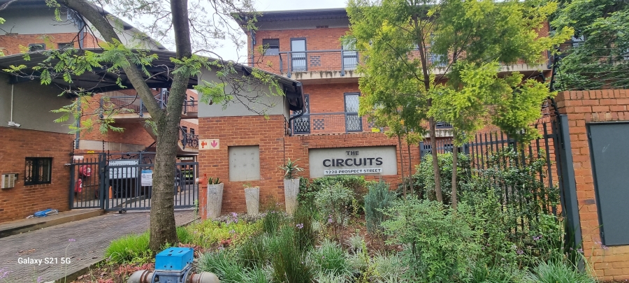 8 Bedroom Property for Sale in Hatfield Gauteng