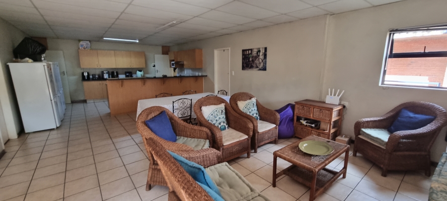 8 Bedroom Property for Sale in Hatfield Gauteng