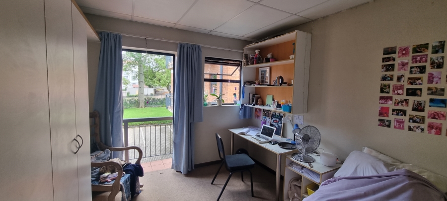 8 Bedroom Property for Sale in Hatfield Gauteng