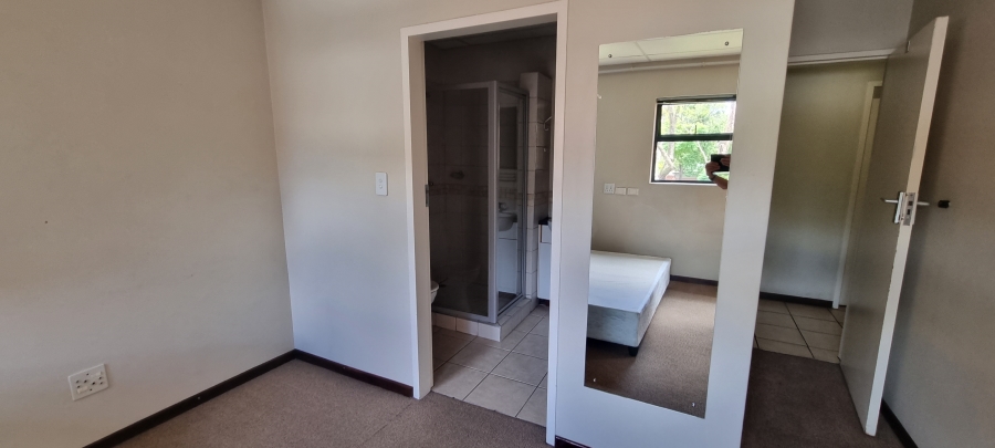 8 Bedroom Property for Sale in Hatfield Gauteng
