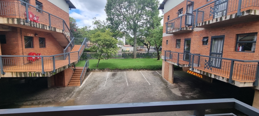 8 Bedroom Property for Sale in Hatfield Gauteng