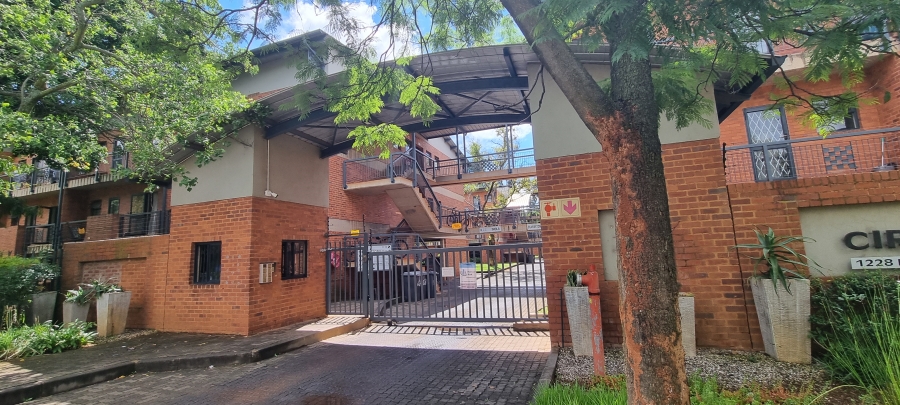 8 Bedroom Property for Sale in Hatfield Gauteng