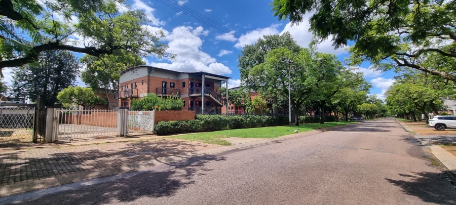 8 Bedroom Property for Sale in Hatfield Gauteng