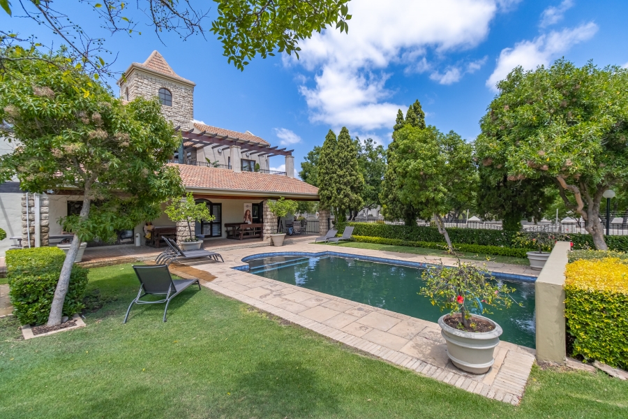 4 Bedroom Property for Sale in Lonehill Gauteng
