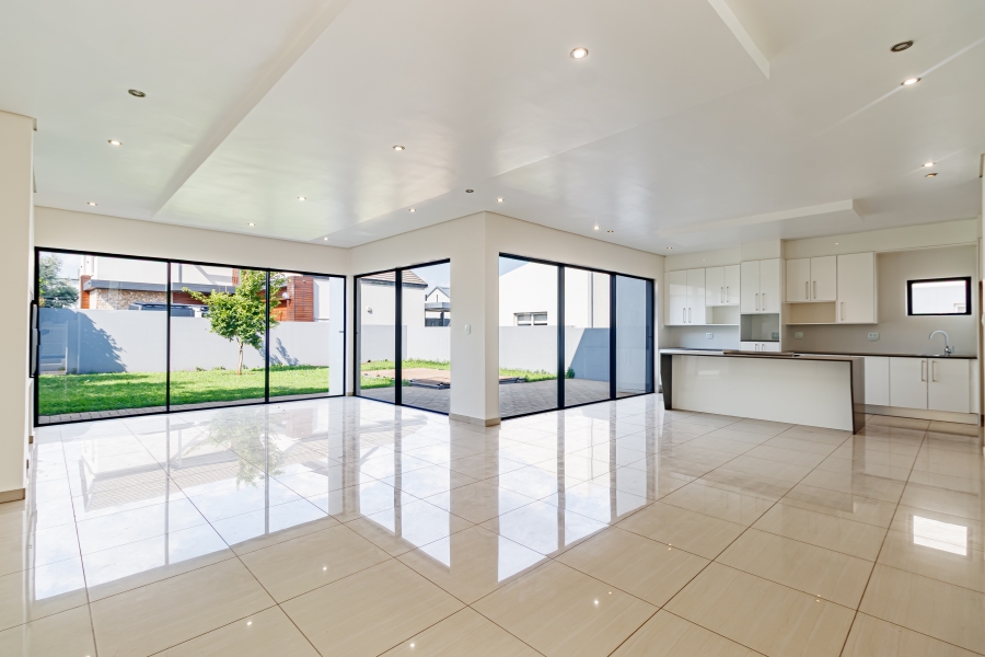 3 Bedroom Property for Sale in Midstream Meadows Gauteng