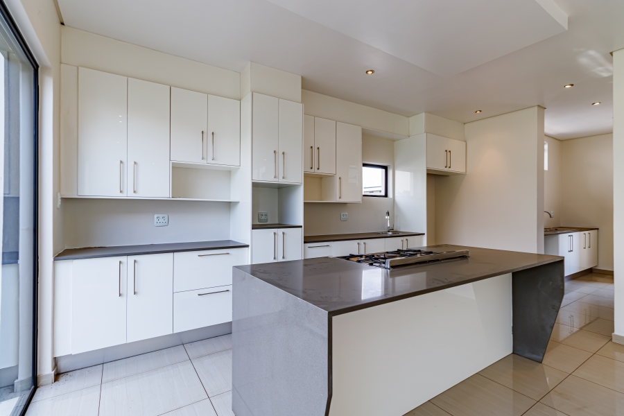 3 Bedroom Property for Sale in Midstream Meadows Gauteng