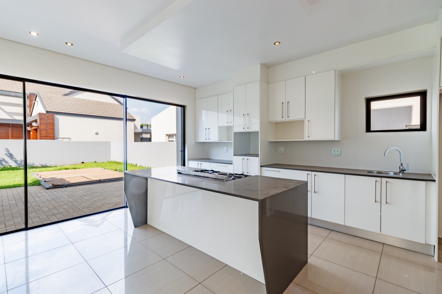 3 Bedroom Property for Sale in Midstream Meadows Gauteng