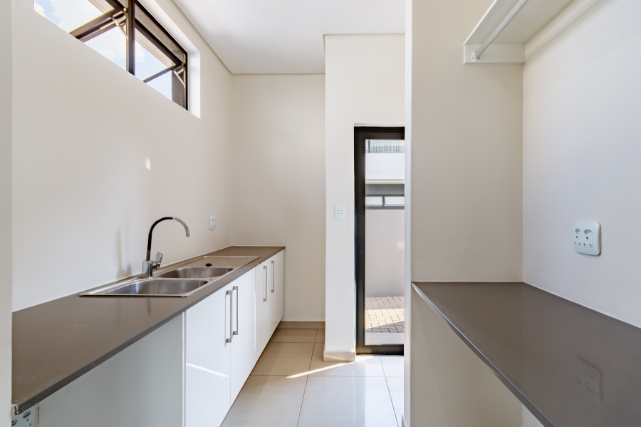 3 Bedroom Property for Sale in Midstream Meadows Gauteng