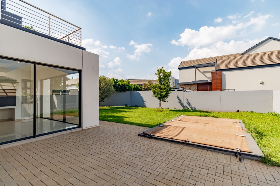 3 Bedroom Property for Sale in Midstream Meadows Gauteng