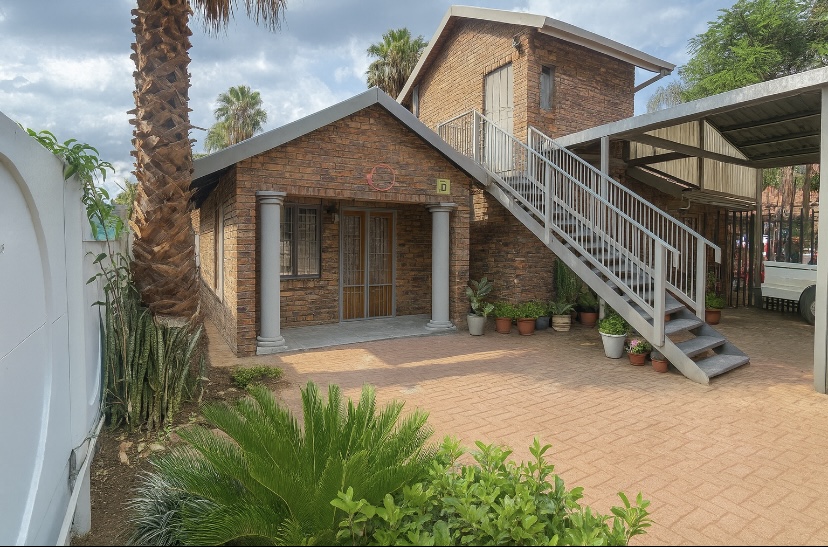 3 Bedroom Property for Sale in Garsfontein Gauteng